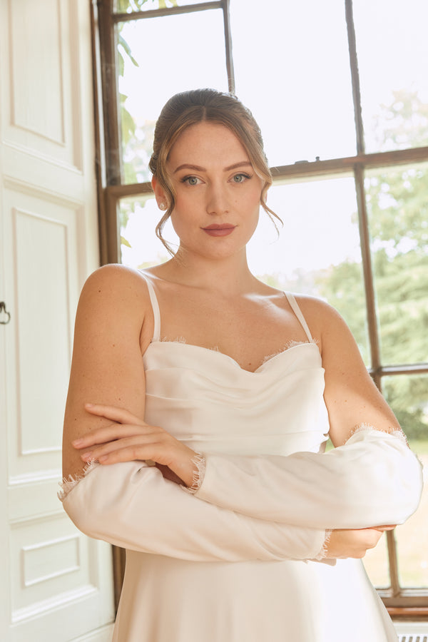 Leena Sleeves