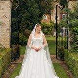 Cressida Veil