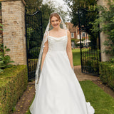 Cressida Veil