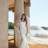 Zaria Veil