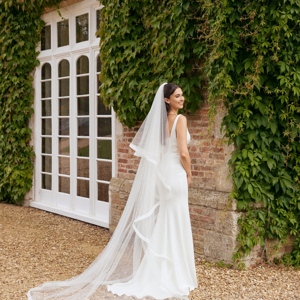 Evie Veil